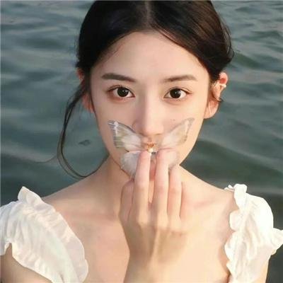 利马来的莉娜